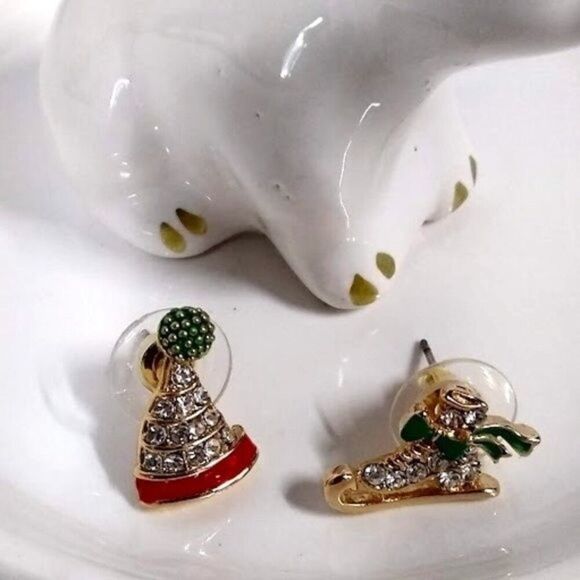 Sparkling Skate & Hat Stud Earrings - Picture 5 of 6